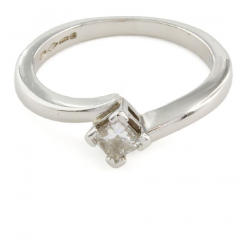Platinum Diamond solitaire Ring size H½